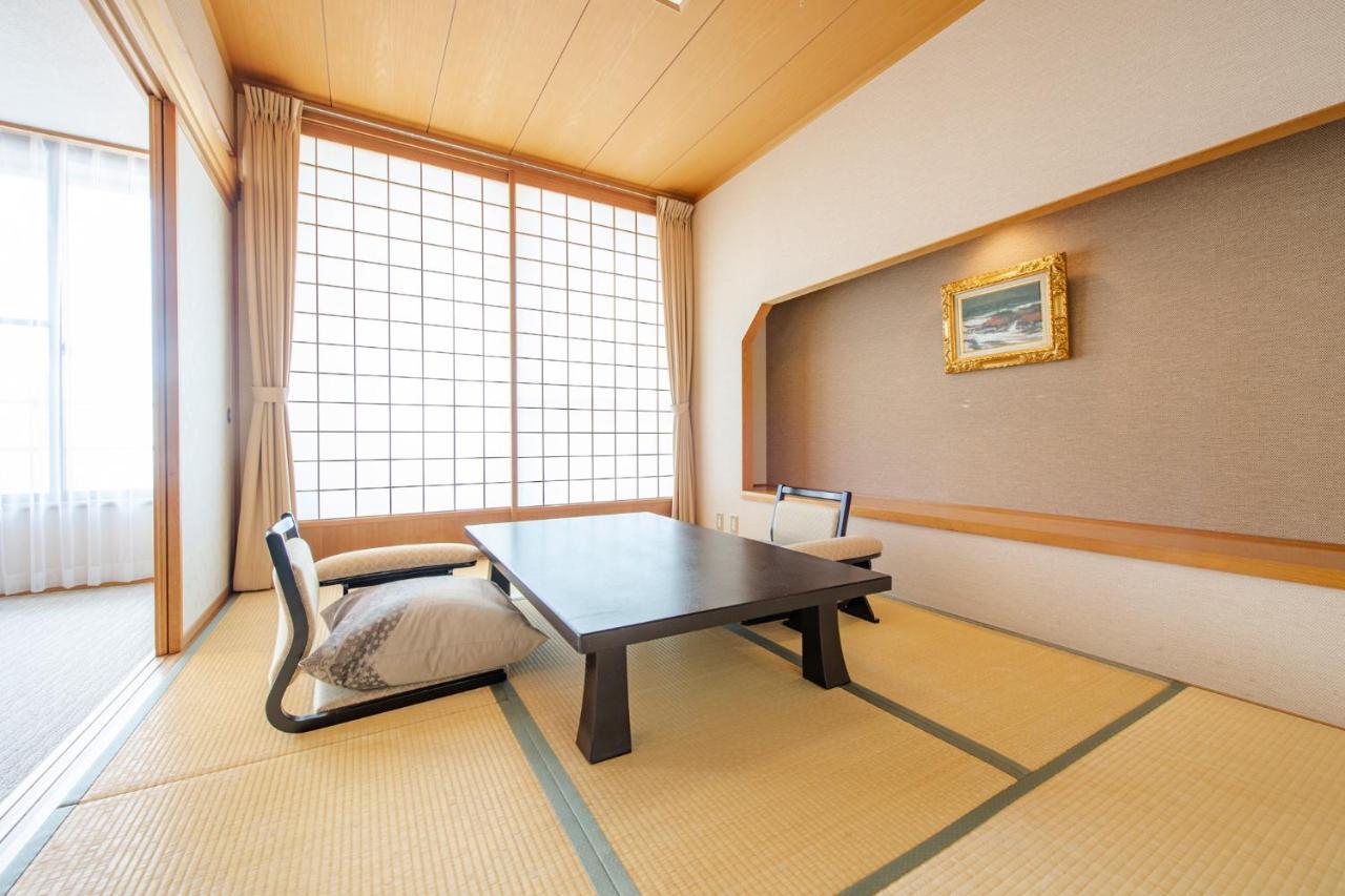 Saneikaku Hotel Matsumoto Exterior foto